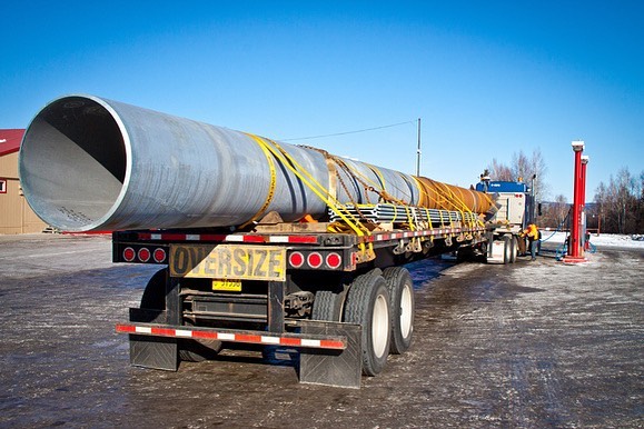 shipping construction pipes for specialized freight shipment